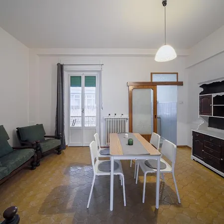 Corso - Spazio, Comfort E Wi-fi 西维尔诺瓦·马尔凯